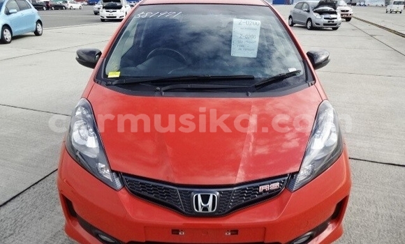 Tenga Tsaru Honda Fit Tsvuku Mota in Beitbridge in Matabeleland South Tenga Tsaru Honda Fit Tsvuku Mota in Beitbridge in Matabeleland South
