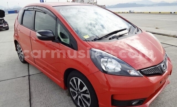 Tenga Tsaru Honda Fit Tsvuku Mota in Beitbridge in Matabeleland South Tenga Tsaru Honda Fit Tsvuku Mota in Beitbridge in Matabeleland South