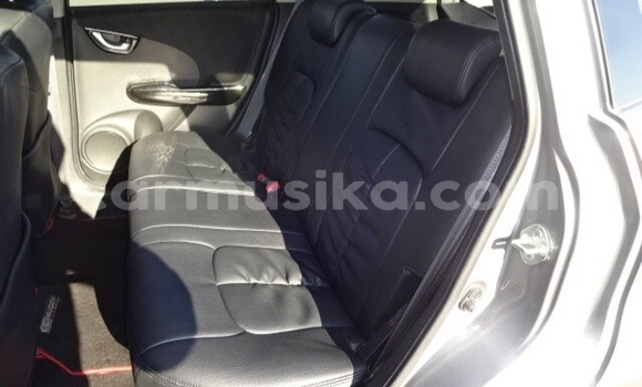 Tenga Tsaru Honda Fit Sirivha Mota in Beitbridge in Matabeleland South Tenga Tsaru Honda Fit Sirivha Mota in Beitbridge in Matabeleland South