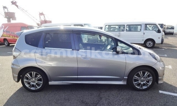 Tenga Tsaru Honda Fit Sirivha Mota in Beitbridge in Matabeleland South Tenga Tsaru Honda Fit Sirivha Mota in Beitbridge in Matabeleland South