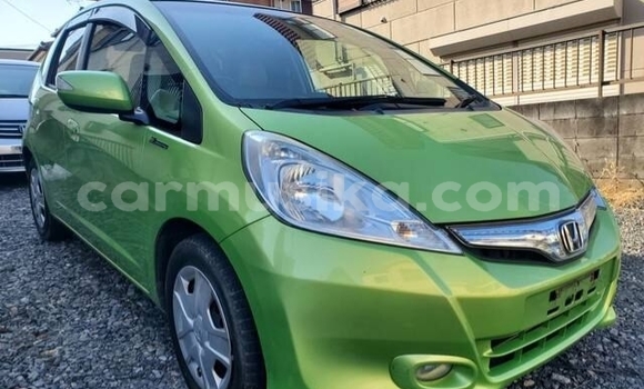 Nunua Ilio tumika Honda Fit Kijani Gari ndani ya Beitbridge nchini Matabeleland Kusini Nunua Ilio tumika Honda Fit Kijani Gari ndani ya Beitbridge nchini Matabeleland Kusini