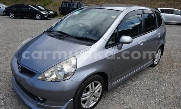 Acheter Occasion Voiture Honda Fit Gris à Beitbridge, Matabeleland South