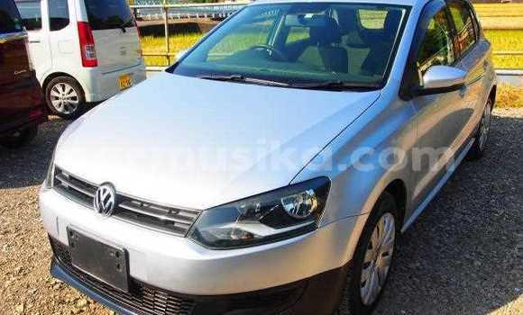 Nunua Ilio tumika Volkswagen Polo Fedha Gari ndani ya Beitbridge nchini Matabeleland Kusini Nunua Ilio tumika Volkswagen Polo Fedha Gari ndani ya Beitbridge nchini Matabeleland Kusini