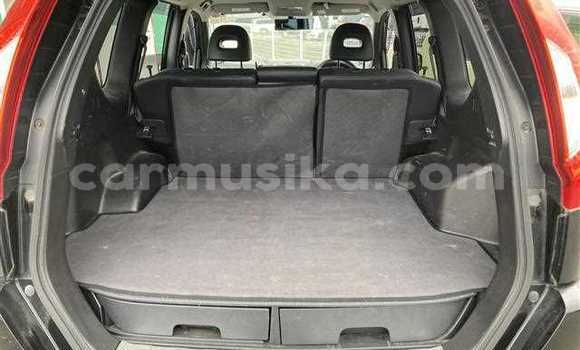 Acheter Occasion Voiture Nissan X–Trail Noir à Beitbridge, Matabeleland South Acheter Occasion Voiture Nissan X–Trail Noir à Beitbridge, Matabeleland South