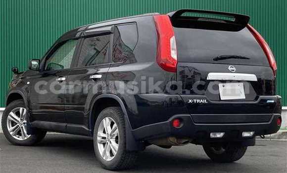 Acheter Occasion Voiture Nissan X–Trail Noir à Beitbridge, Matabeleland South Acheter Occasion Voiture Nissan X–Trail Noir à Beitbridge, Matabeleland South