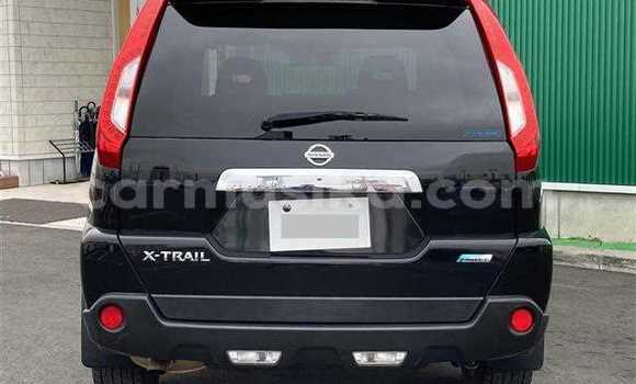 Acheter Occasion Voiture Nissan X–Trail Noir à Beitbridge, Matabeleland South Acheter Occasion Voiture Nissan X–Trail Noir à Beitbridge, Matabeleland South