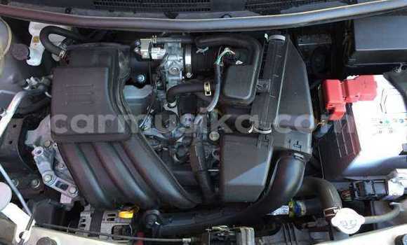 Acheter Occasion Voiture Nissan March Rouge à Beitbridge, Matabeleland South Acheter Occasion Voiture Nissan March Rouge à Beitbridge, Matabeleland South