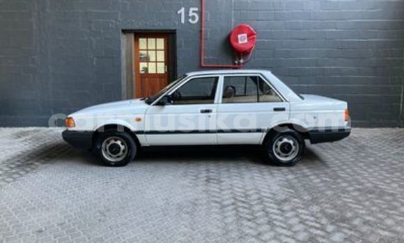 Buy Used Nissan Sentra Other Car in Beitbridge in Matabeleland South Buy Used Nissan Sentra Other Car in Beitbridge in Matabeleland South