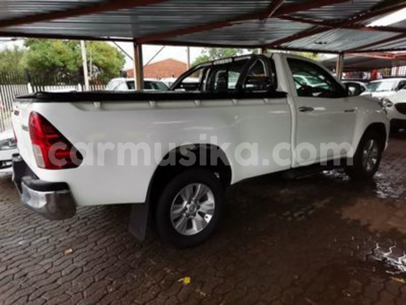 Big with watermark toyota hilux matabeleland south beitbridge 21195