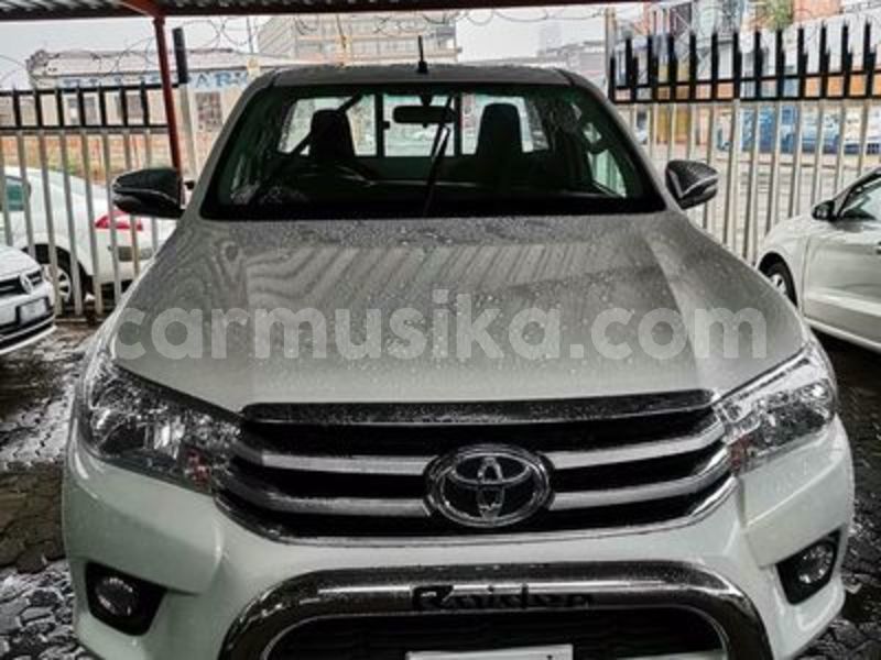 Big with watermark toyota hilux matabeleland south beitbridge 21195