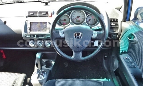 Buy Used Honda Fit Blue Car in Beitbridge in Matabeleland South Buy Used Honda Fit Blue Car in Beitbridge in Matabeleland South
