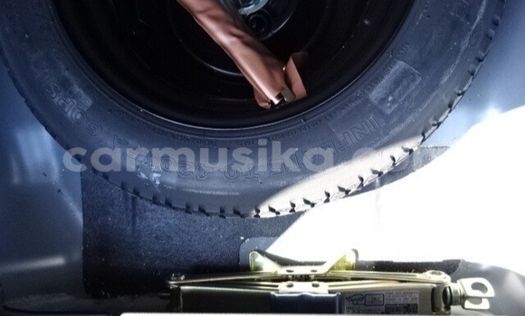 Buy Used Honda Fit Blue Car in Beitbridge in Matabeleland South Buy Used Honda Fit Blue Car in Beitbridge in Matabeleland South