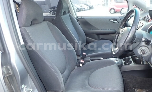 Acheter Occasion Voiture Honda Fit Gris à Beitbridge, Matabeleland South Acheter Occasion Voiture Honda Fit Gris à Beitbridge, Matabeleland South