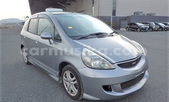 Acheter Occasion Voiture Honda Fit Gris à Beitbridge, Matabeleland South Acheter Occasion Voiture Honda Fit Gris à Beitbridge, Matabeleland South