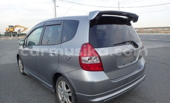 Acheter Occasion Voiture Honda Fit Gris à Beitbridge, Matabeleland South Acheter Occasion Voiture Honda Fit Gris à Beitbridge, Matabeleland South