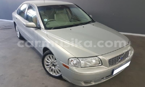 Acheter Occasion Voiture Volvo S80 Beige à Beitbridge, Matabeleland South Acheter Occasion Voiture Volvo S80 Beige à Beitbridge, Matabeleland South