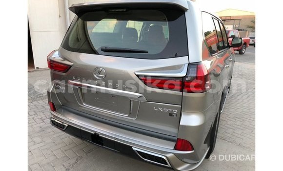 Tenga Imported Lexus LX Zvimwe Mota in Import - Dubai in Harare Tenga Imported Lexus LX Zvimwe Mota in Import - Dubai in Harare