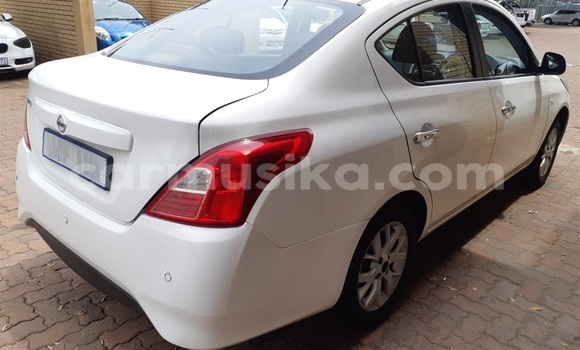 Tenga Tsaru Nissan Almera Chena Mota in Beitbridge in Matabeleland South Tenga Tsaru Nissan Almera Chena Mota in Beitbridge in Matabeleland South