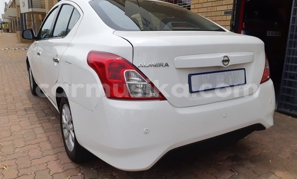 Tenga Tsaru Nissan Almera Chena Mota in Beitbridge in Matabeleland South Tenga Tsaru Nissan Almera Chena Mota in Beitbridge in Matabeleland South