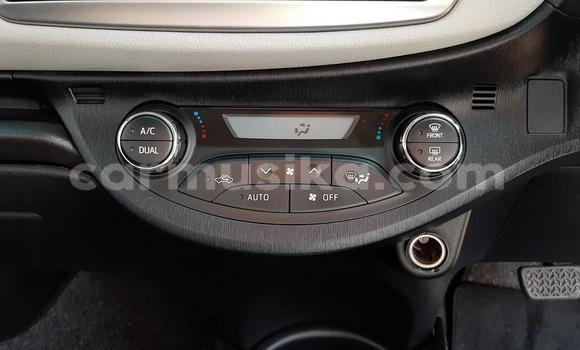 Acheter Occasion Voiture Toyota Yaris Blanc à Beitbridge, Matabeleland South Acheter Occasion Voiture Toyota Yaris Blanc à Beitbridge, Matabeleland South