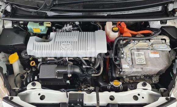 Acheter Occasion Voiture Toyota Yaris Blanc à Beitbridge, Matabeleland South Acheter Occasion Voiture Toyota Yaris Blanc à Beitbridge, Matabeleland South