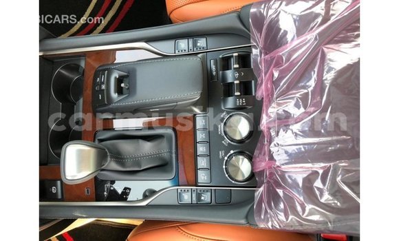 Tenga Imported Lexus LX Chena Mota in Import - Dubai in Harare Tenga Imported Lexus LX Chena Mota in Import - Dubai in Harare