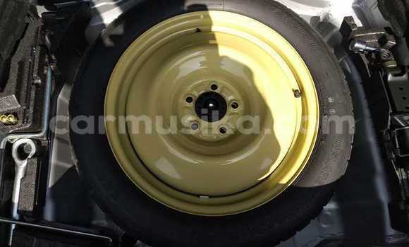 Nunua Ilio tumika Lexus LS Fedha Gari ndani ya Beitbridge nchini Matabeleland Kusini Nunua Ilio tumika Lexus LS Fedha Gari ndani ya Beitbridge nchini Matabeleland Kusini