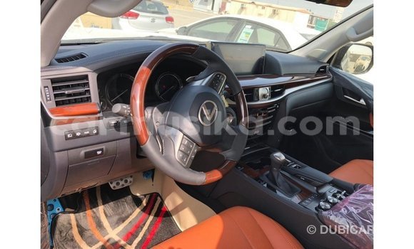 Tenga Imported Lexus LX Chena Mota in Import - Dubai in Harare Tenga Imported Lexus LX Chena Mota in Import - Dubai in Harare