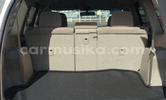 Acheter Occasion Voiture Toyota Land Cruiser Prado Blanc à Beitbridge, Matabeleland South Acheter Occasion Voiture Toyota Land Cruiser Prado Blanc à Beitbridge, Matabeleland South