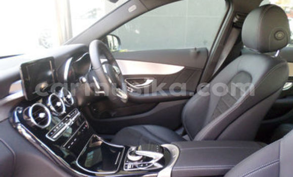 Tenga Tsaru Mercedes-Benz C180 coupe Sirivha Mota in Beitbridge in Matabeleland South Tenga Tsaru Mercedes-Benz C180 coupe Sirivha Mota in Beitbridge in Matabeleland South