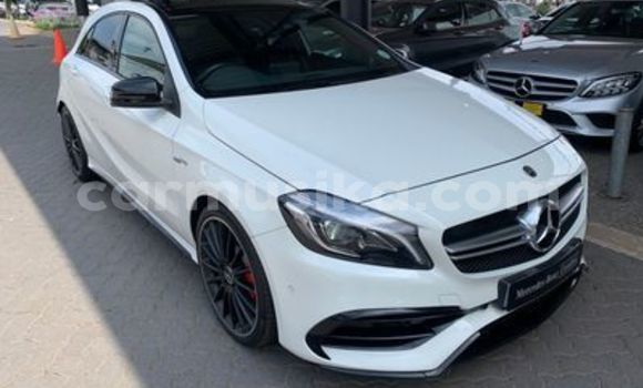 Tenga Tsaru Mercedes-Benz C180 coupe Chena Mota in Beitbridge in Matabeleland South Tenga Tsaru Mercedes-Benz C180 coupe Chena Mota in Beitbridge in Matabeleland South