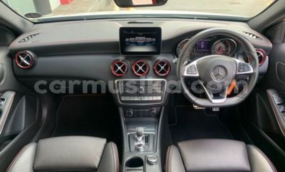 Tenga Tsaru Mercedes-Benz C180 coupe Chena Mota in Beitbridge in Matabeleland South Tenga Tsaru Mercedes-Benz C180 coupe Chena Mota in Beitbridge in Matabeleland South