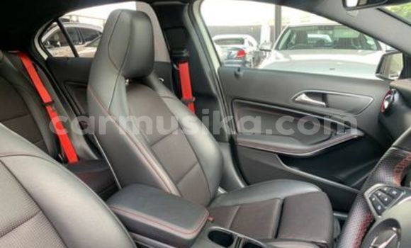 Tenga Tsaru Mercedes-Benz C180 coupe Chena Mota in Beitbridge in Matabeleland South Tenga Tsaru Mercedes-Benz C180 coupe Chena Mota in Beitbridge in Matabeleland South