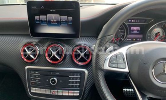 Tenga Tsaru Mercedes-Benz C180 coupe Chena Mota in Beitbridge in Matabeleland South Tenga Tsaru Mercedes-Benz C180 coupe Chena Mota in Beitbridge in Matabeleland South