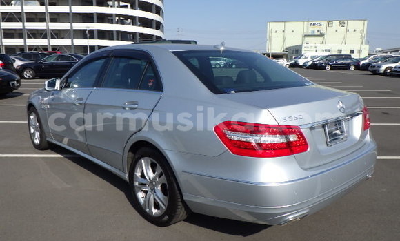 Tenga Tsaru Mercedes-Benz C180 COUPE Sirivha Mota in Beitbridge in Matabeleland South Tenga Tsaru Mercedes-Benz C180 COUPE Sirivha Mota in Beitbridge in Matabeleland South