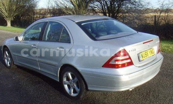 Tenga Tsaru Mercedes-Benz C180 COUPE Sirivha Mota in Beitbridge in Matabeleland South Tenga Tsaru Mercedes-Benz C180 COUPE Sirivha Mota in Beitbridge in Matabeleland South