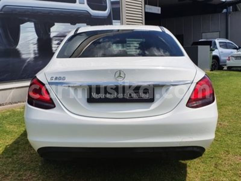 Big with watermark mercedes benz e200 matabeleland south beitbridge 21239