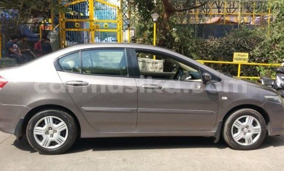 Tenga Tsaru Honda CR–V Zvimwe Mota in Beitbridge in Matabeleland South Tenga Tsaru Honda CR–V Zvimwe Mota in Beitbridge in Matabeleland South