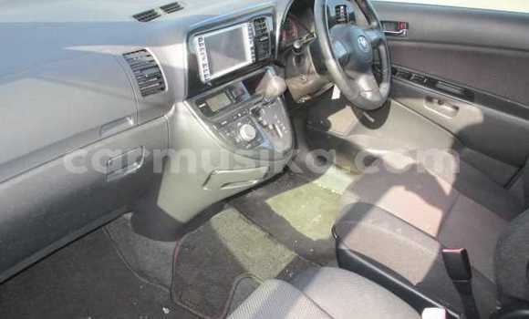 Tenga Tsaru Toyota Wish Chena Mota in Beitbridge in Matabeleland South Tenga Tsaru Toyota Wish Chena Mota in Beitbridge in Matabeleland South