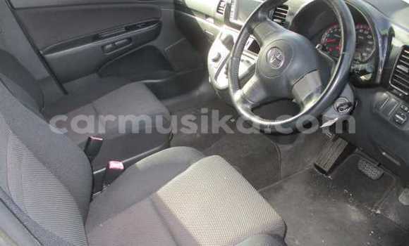 Tenga Tsaru Toyota Wish Chena Mota in Beitbridge in Matabeleland South Tenga Tsaru Toyota Wish Chena Mota in Beitbridge in Matabeleland South