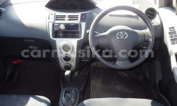 Acheter Occasion Voiture Toyota Vitz Bleu à Beitbridge, Matabeleland South Acheter Occasion Voiture Toyota Vitz Bleu à Beitbridge, Matabeleland South