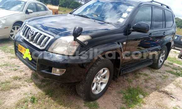Nunua Ilio tumika Toyota Land Cruiser Prado Nyeusi Gari ndani ya Harare nchini Harare Nunua Ilio tumika Toyota Land Cruiser Prado Nyeusi Gari ndani ya Harare nchini Harare
