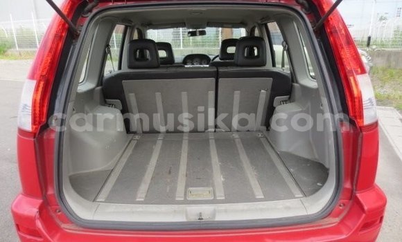 Tenga Tsaru Nissan X–Trail Tsvuku Mota in Beitbridge in Matabeleland South Tenga Tsaru Nissan X–Trail Tsvuku Mota in Beitbridge in Matabeleland South