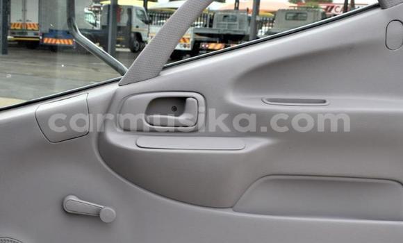 Acheter Occasion Utilitaire Toyota DA Blanc à Beitbridge, Matabeleland South Acheter Occasion Utilitaire Toyota DA Blanc à Beitbridge, Matabeleland South