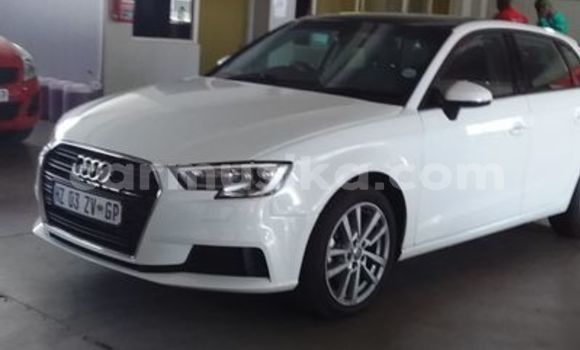 Acheter Occasion Voiture Audi A3 Blanc à Beitbridge, Matabeleland South Acheter Occasion Voiture Audi A3 Blanc à Beitbridge, Matabeleland South