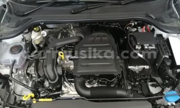 Acheter Occasion Utilitaire Toyota DA Blanc à Beitbridge, Matabeleland South Acheter Occasion Utilitaire Toyota DA Blanc à Beitbridge, Matabeleland South