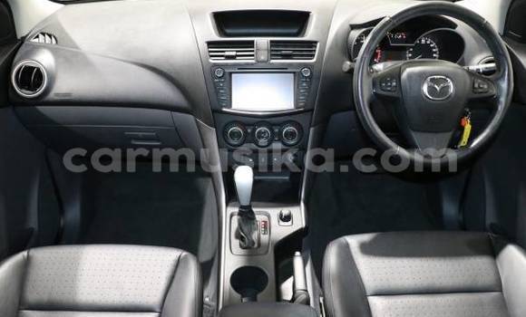 Tenga Tsaru Mazda Mazda 2 Sirivha Mota in Beitbridge in Matabeleland South Tenga Tsaru Mazda Mazda 2 Sirivha Mota in Beitbridge in Matabeleland South