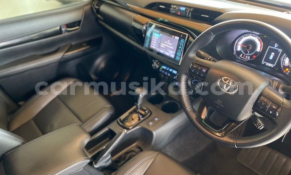 Tenga Tsaru Toyota Hilux Chena Mota in Beitbridge in Matabeleland South Tenga Tsaru Toyota Hilux Chena Mota in Beitbridge in Matabeleland South