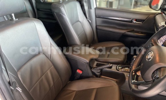 Tenga Tsaru Toyota Hilux Chena Mota in Beitbridge in Matabeleland South Tenga Tsaru Toyota Hilux Chena Mota in Beitbridge in Matabeleland South