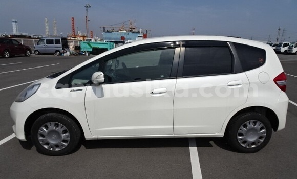 Tenga Tsaru Honda Fit Chena Mota in Beitbridge in Matabeleland South Tenga Tsaru Honda Fit Chena Mota in Beitbridge in Matabeleland South